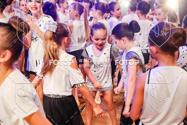 Buy your photos of the eventBelieve New York 2018 on Fotop