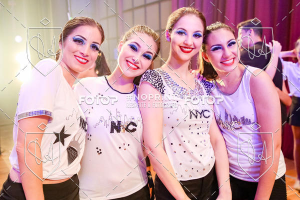 Buy your photos of the eventBelieve New York 2018 on Fotop