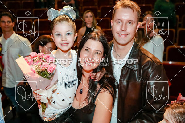 Buy your photos of the eventBelieve New York 2018 on Fotop