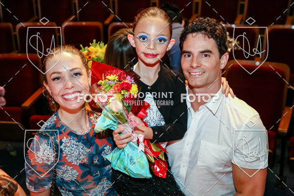 Buy your photos of the eventBelieve New York 2018 on Fotop