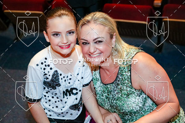 Buy your photos of the eventBelieve New York 2018 on Fotop