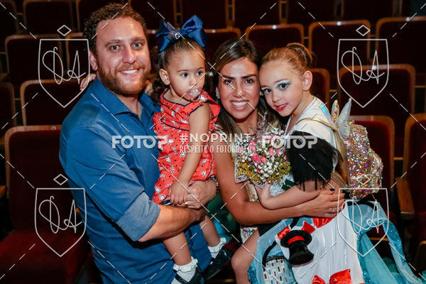 Buy your photos of the eventBelieve New York 2018 on Fotop