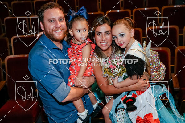 Buy your photos of the eventBelieve New York 2018 on Fotop