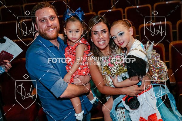 Buy your photos of the eventBelieve New York 2018 on Fotop