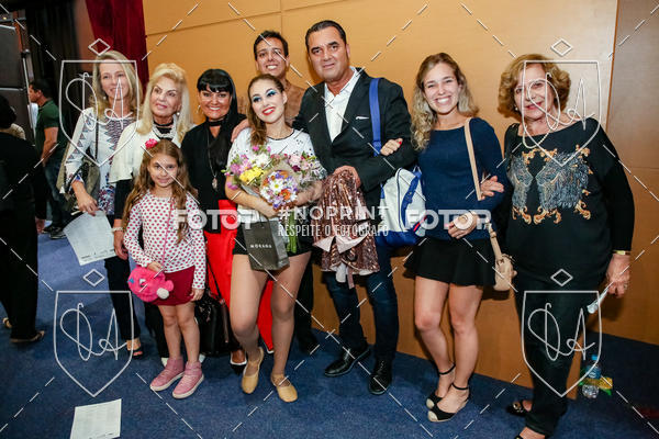 Buy your photos of the eventBelieve New York 2018 on Fotop