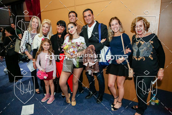 Buy your photos of the eventBelieve New York 2018 on Fotop