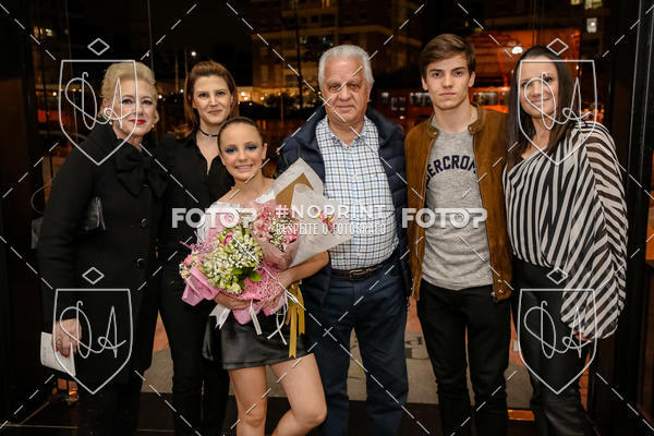 Buy your photos of the eventBelieve New York 2018 on Fotop