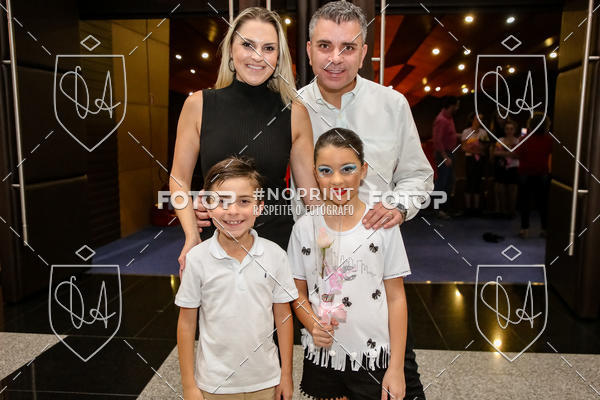 Buy your photos of the eventBelieve New York 2018 on Fotop