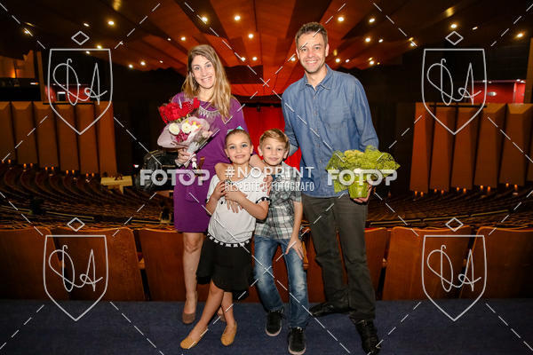 Buy your photos of the eventBelieve New York 2018 on Fotop