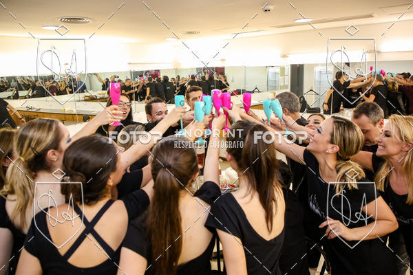 Buy your photos of the eventBelieve New York 2018 on Fotop