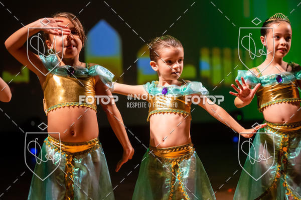 Buy your photos of the eventBelieve New York 2018 on Fotop