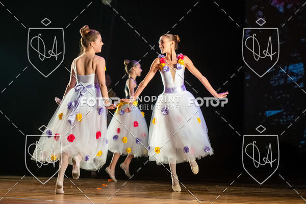 Buy your photos of the eventBelieve New York 2018 on Fotop