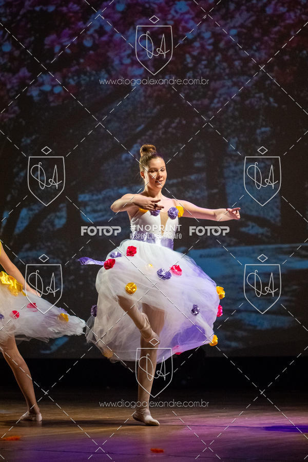 Buy your photos of the eventBelieve New York 2018 on Fotop