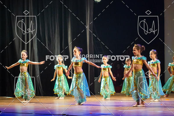 Buy your photos of the eventBelieve New York 2018 on Fotop