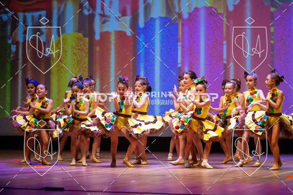 Buy your photos of the eventBelieve New York 2018 on Fotop