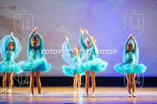 Buy your photos of the eventBelieve New York 2018 on Fotop