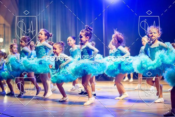 Buy your photos of the eventBelieve New York 2018 on Fotop