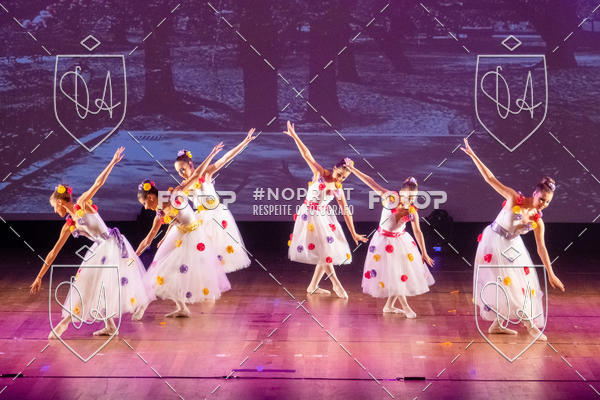 Buy your photos of the eventBelieve New York 2018 on Fotop