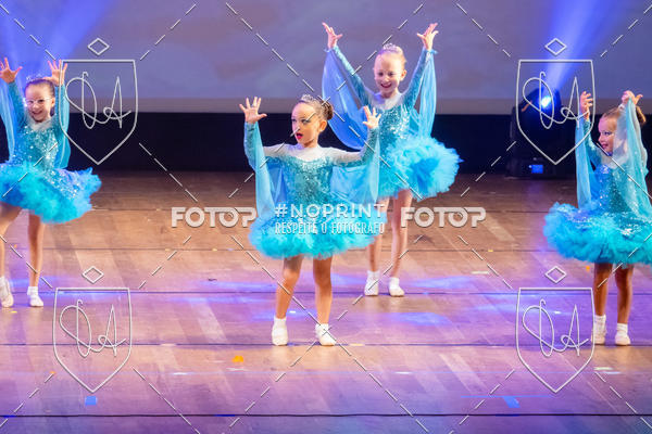 Buy your photos of the eventBelieve New York 2018 on Fotop