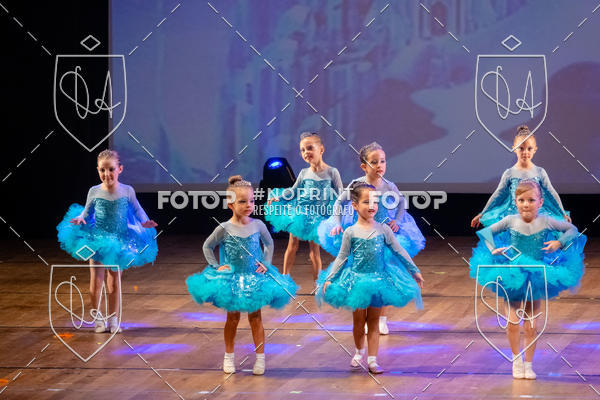 Buy your photos of the eventBelieve New York 2018 on Fotop