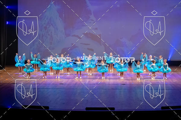 Buy your photos of the eventBelieve New York 2018 on Fotop