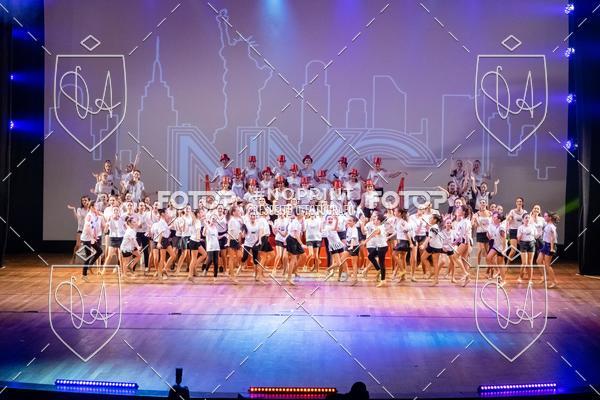 Buy your photos of the eventBelieve New York 2018 on Fotop