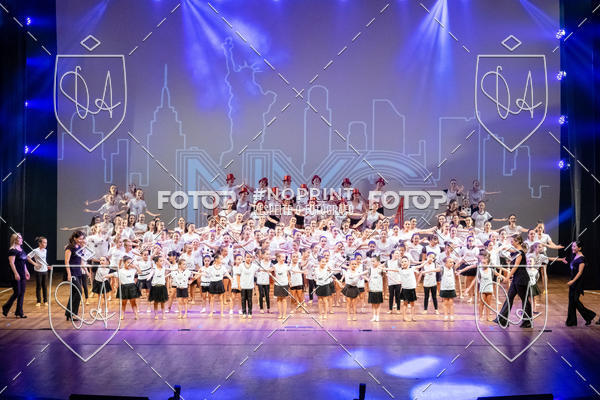 Buy your photos of the eventBelieve New York 2018 on Fotop