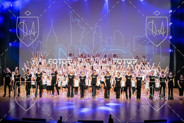 Buy your photos of the eventBelieve New York 2018 on Fotop