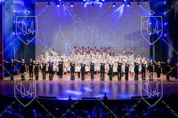 Buy your photos of the eventBelieve New York 2018 on Fotop