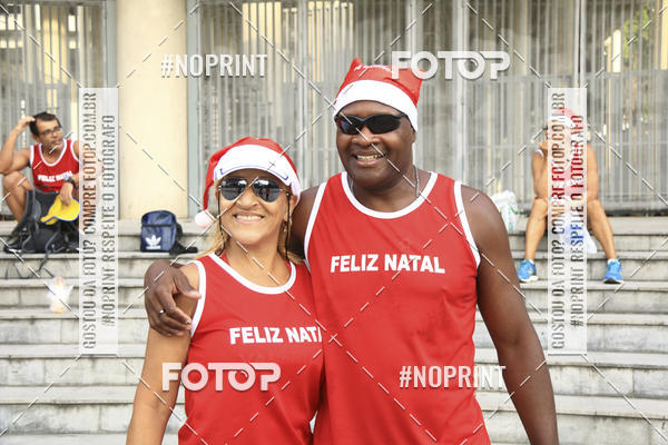 Buy your photos of the eventSubida do Papai Noel - treino da Equipe P� carioca on Fotop