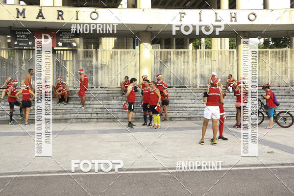 Buy your photos of the eventSubida do Papai Noel - treino da Equipe P� carioca on Fotop