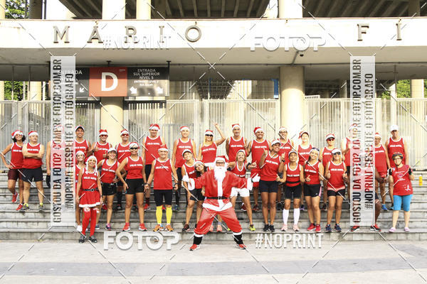 Buy your photos of the eventSubida do Papai Noel - treino da Equipe P� carioca on Fotop