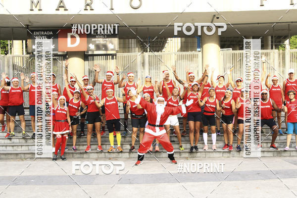 Buy your photos of the eventSubida do Papai Noel - treino da Equipe P� carioca on Fotop