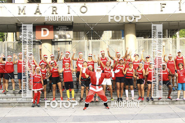 Buy your photos of the eventSubida do Papai Noel - treino da Equipe P� carioca on Fotop