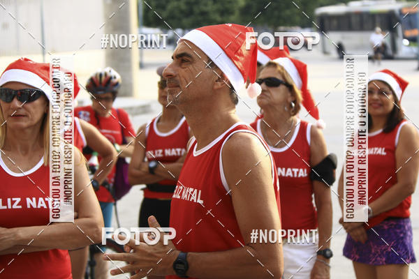 Buy your photos of the eventSubida do Papai Noel - treino da Equipe P� carioca on Fotop