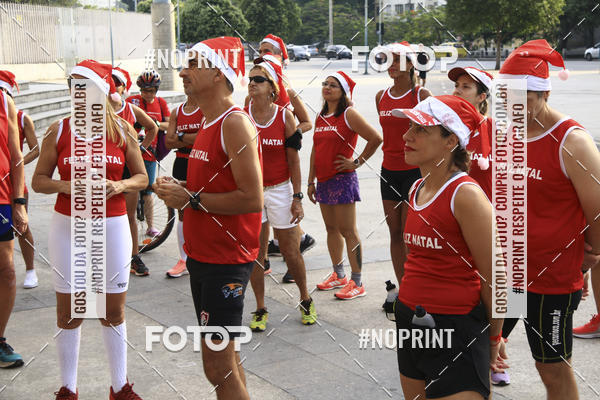 Buy your photos of the eventSubida do Papai Noel - treino da Equipe P� carioca on Fotop