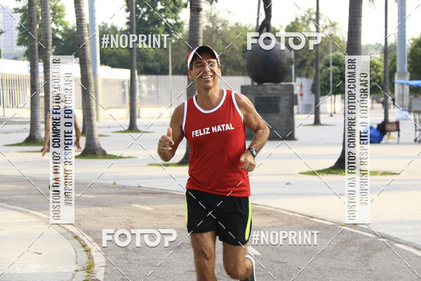 Buy your photos of the eventSubida do Papai Noel - treino da Equipe P� carioca on Fotop