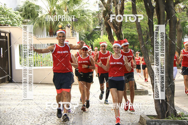 Buy your photos of the eventSubida do Papai Noel - treino da Equipe P� carioca on Fotop