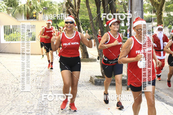 Compra tus fotos del eventoSubida do Papai Noel - treino da Equipe P� carioca En Fotop