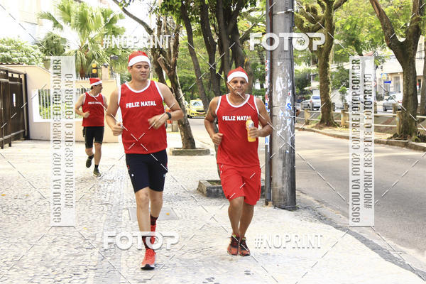 Compra tus fotos del eventoSubida do Papai Noel - treino da Equipe P� carioca En Fotop