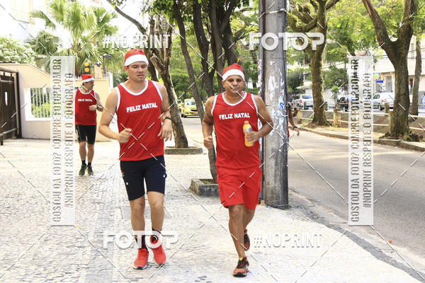 Compra tus fotos del eventoSubida do Papai Noel - treino da Equipe P� carioca En Fotop
