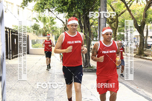 Compra tus fotos del eventoSubida do Papai Noel - treino da Equipe P� carioca En Fotop