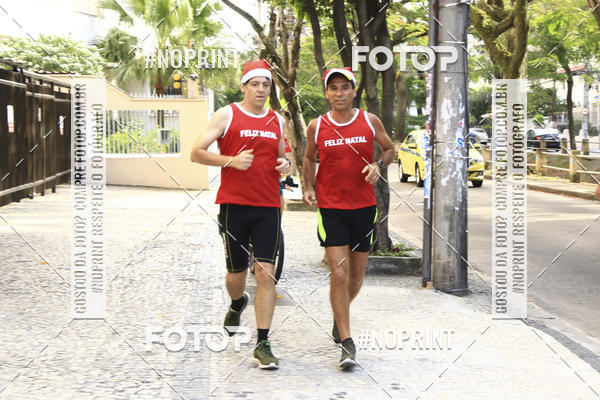 Compra tus fotos del eventoSubida do Papai Noel - treino da Equipe P� carioca En Fotop