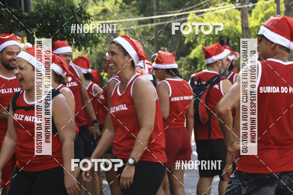 Compra tus fotos del eventoSubida do Papai Noel - treino da Equipe P� carioca En Fotop