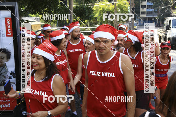 Compra tus fotos del eventoSubida do Papai Noel - treino da Equipe P� carioca En Fotop