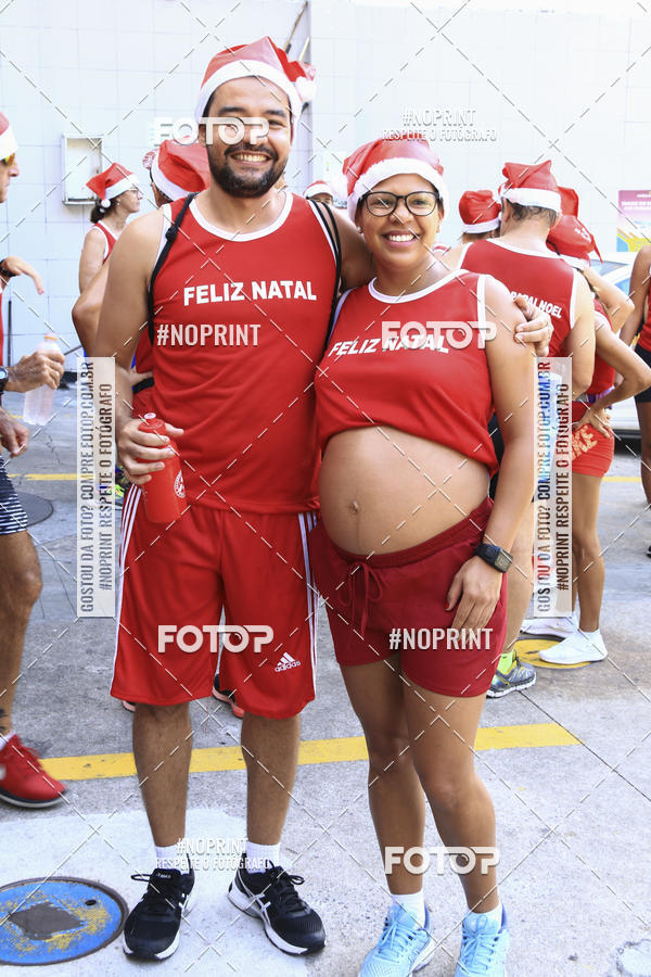 Achetez vos photos de l'�v�nementSubida do Papai Noel - treino da Equipe P� carioca sur Fotop