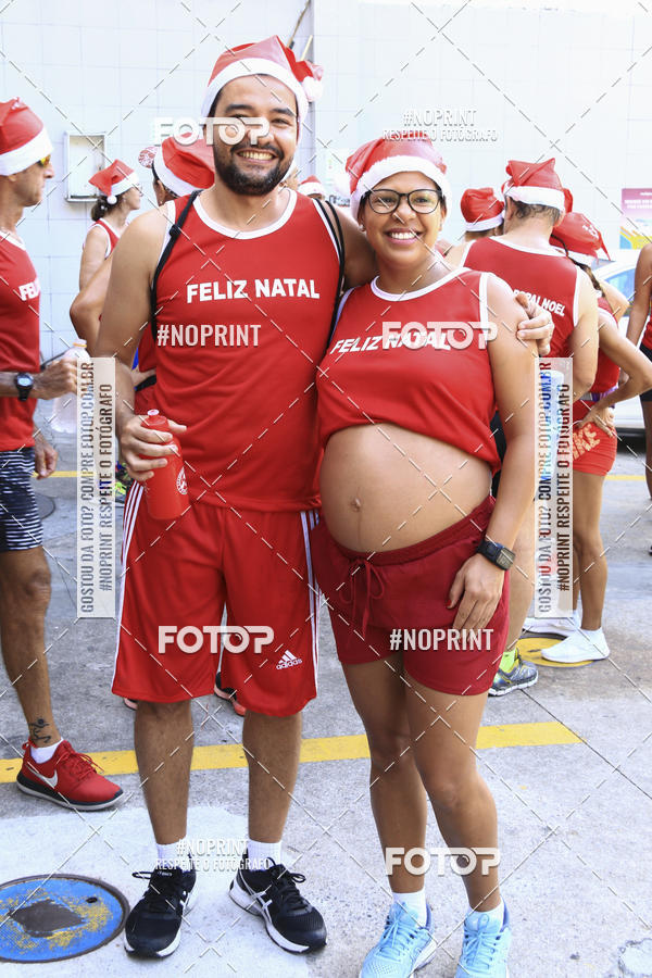 Achetez vos photos de l'�v�nementSubida do Papai Noel - treino da Equipe P� carioca sur Fotop