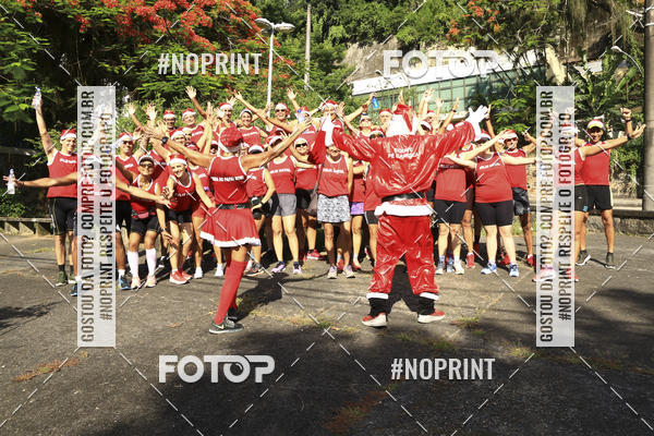 Compra tus fotos del eventoSubida do Papai Noel - treino da Equipe P� carioca En Fotop