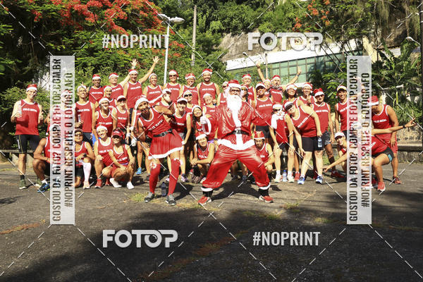 Compra tus fotos del eventoSubida do Papai Noel - treino da Equipe P� carioca En Fotop