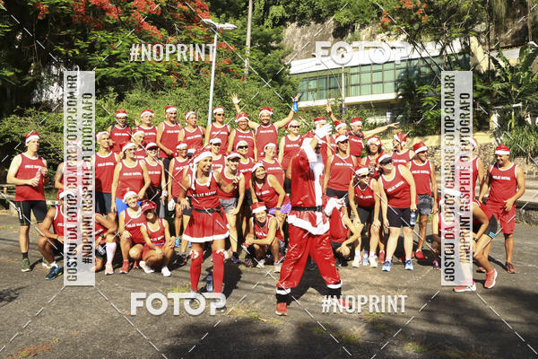 Compra tus fotos del eventoSubida do Papai Noel - treino da Equipe P� carioca En Fotop